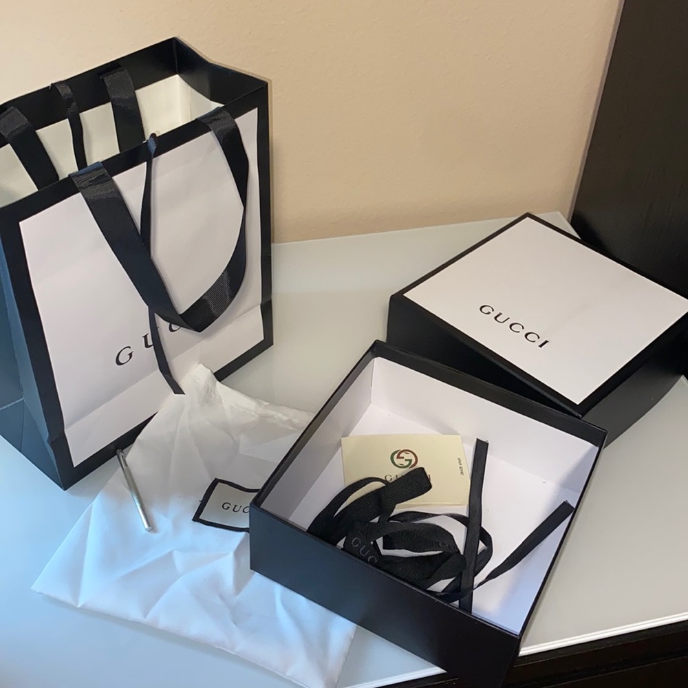 Gucci packaging (nothing inside) FREE SHIPPING